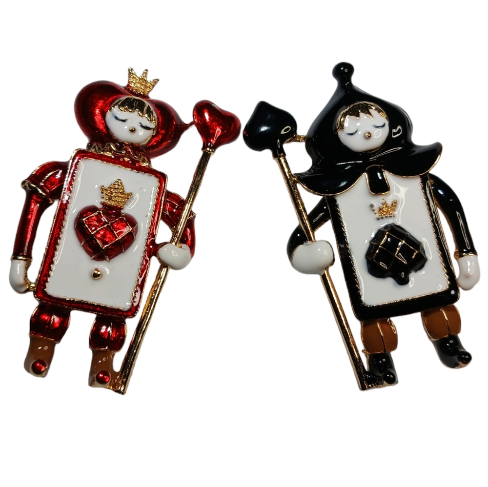 Two Fantasy Card Guard People Pin Brooch Set - Picture 2 of 4